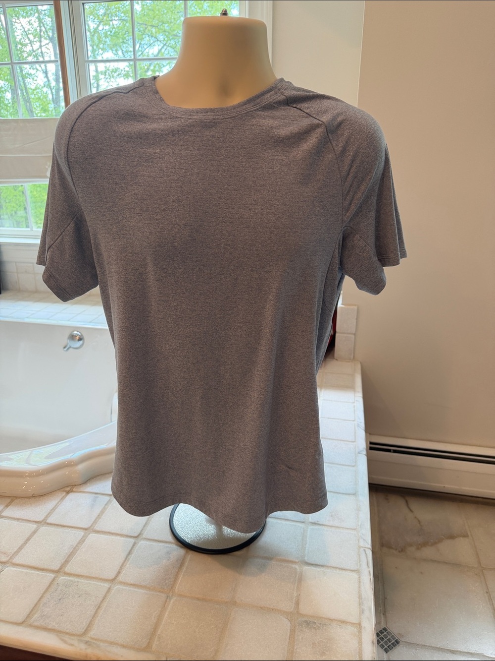 Lulu athletic shirt men’s